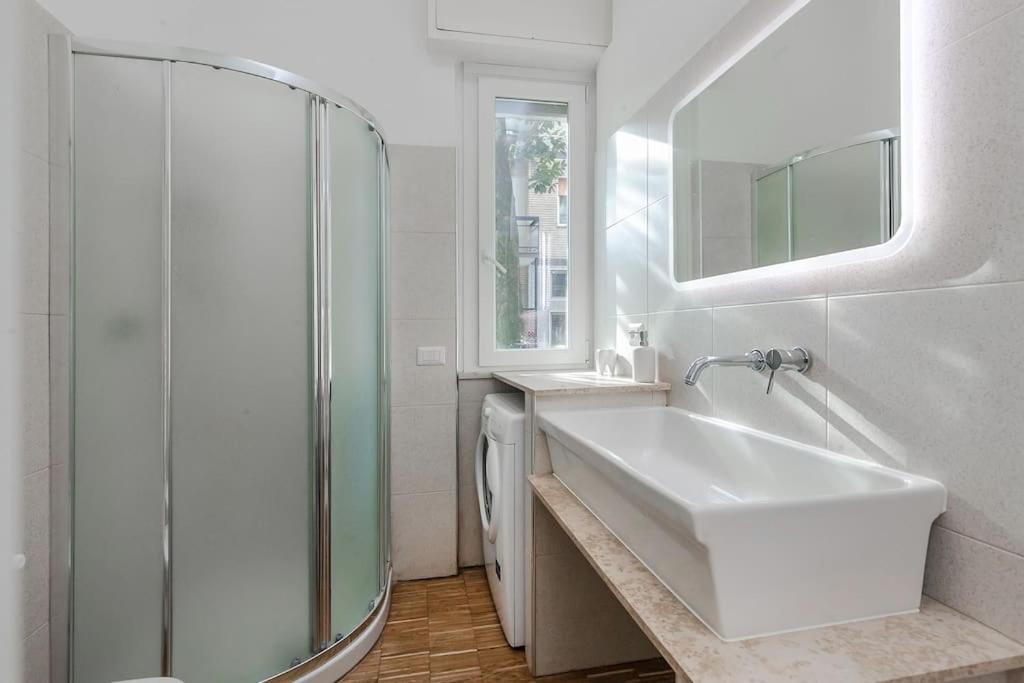 Benvenuti A Casa Milano Centro Apartman Kültér fotó