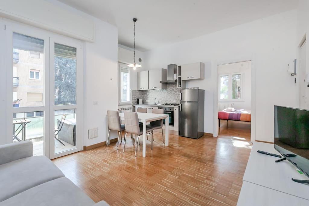 Benvenuti A Casa Milano Centro Apartman Kültér fotó