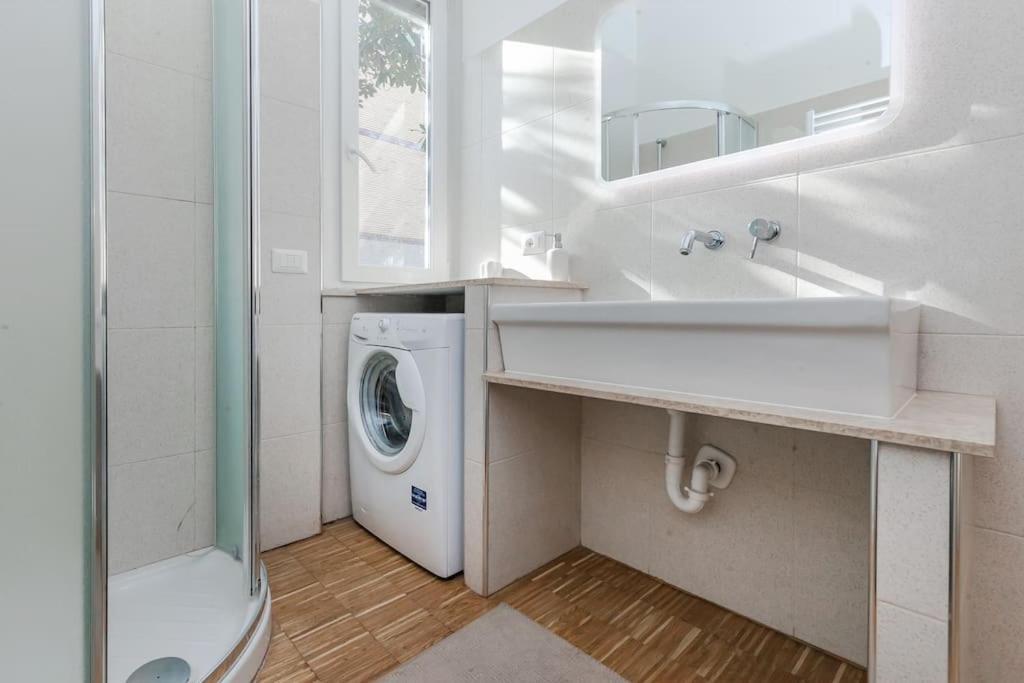 Benvenuti A Casa Milano Centro Apartman Kültér fotó