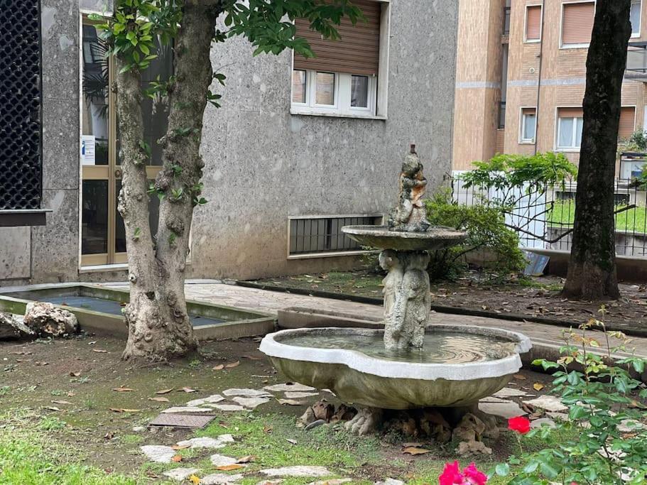 Benvenuti A Casa Milano Centro Apartman Kültér fotó